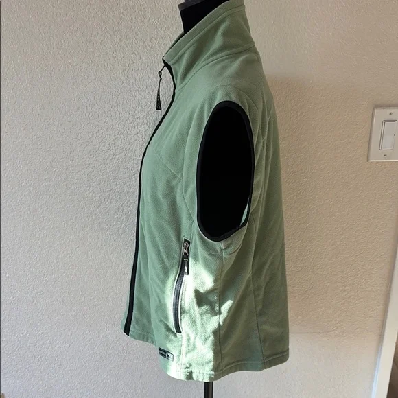 REI Vintage Light Green Light Weight Fleece Pocketed Hiking Turtle Neck Vest - Picture 4 of 13